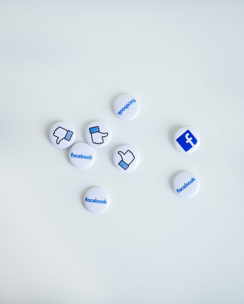 Facebook buttons and like buttons