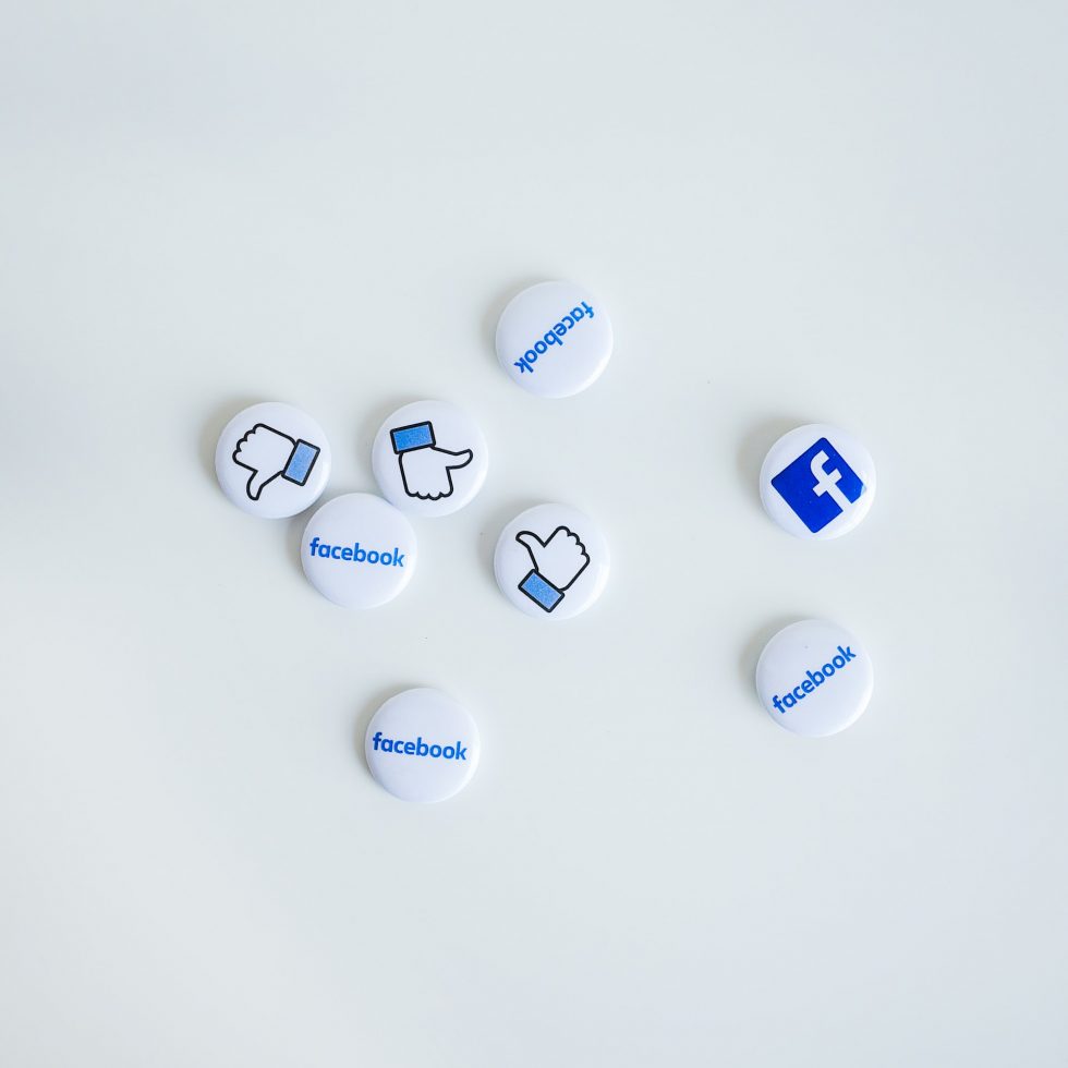 Facebook buttons and like buttons
